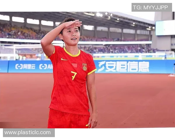 广州网球队以70分领跑挑战赛积分榜展现强劲实力与团队合作精神