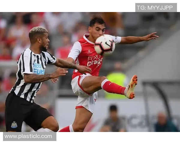 斯图加特主帅盛赞球队表现，誓保德甲保级成功