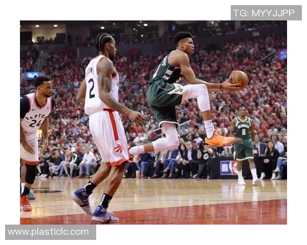 猛龙击败雄鹿晋级东部决赛：绝地反击，勇夺胜利